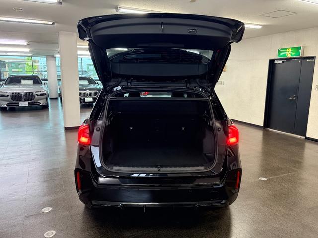 iX1 eDrive 20 Mスポーツ 弊社元デモカー テクノロジーパッケージ ドライビング・アシスト・プロフェッショナル ヘッドアップ・ディスプレイ インテリア・カメラ(45枚目)