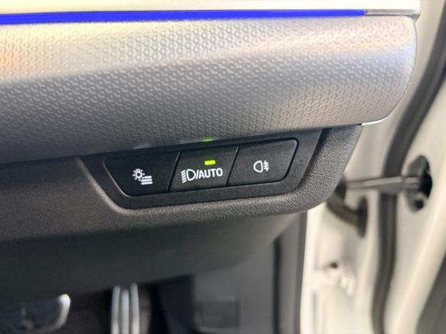 X1 xDrive 20d Mスポーツ 弊社元デモカー ヴェガンザレザー カーブドディスプレイ アラウンドビューモニター 電動トランクゲート シートヒーター 電動シート(35枚目)