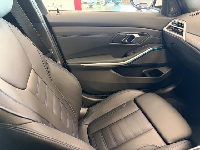 3シリーズ 330e Mスポーツ 弊社デモカー ブラックレザーシート 純正ナビゲーション ETC フロント・リアコーナーセンサー アクティブクルーズコントロール アラウンドビューモニター(51枚目)