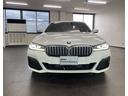 ５シリーズ ５２３ｄ　ｘＤｒｉｖｅ　Ｍスポーツ　ワンオーナー禁煙車　コニャックレザーシート　１９インチアロイホイール　純正ナビゲーション　ＥＴＣ　アクティブクルーズコントロール　被害軽減ブレーキ（4枚目）