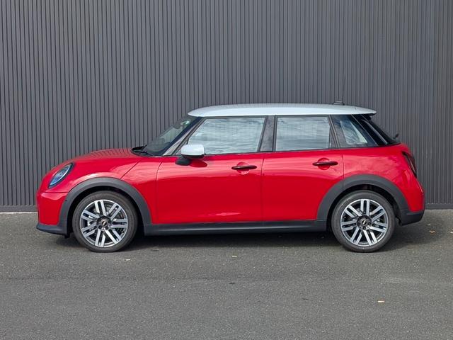 ＭＩＮＩ クーパーＣ　クラシック・トリム（5枚目）