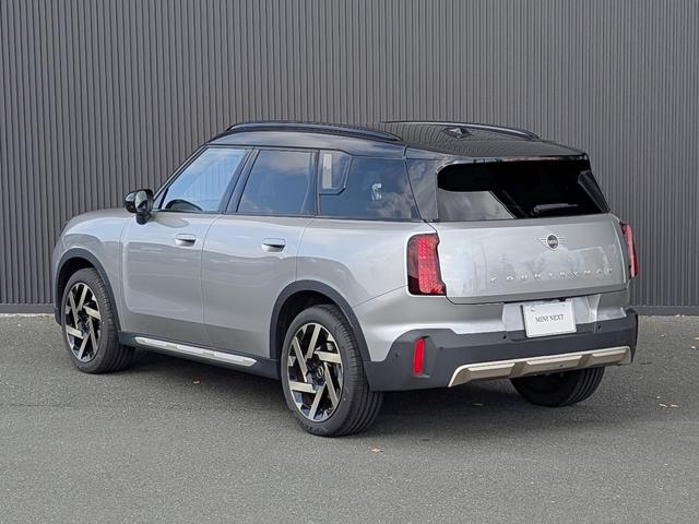 ＭＩＮＩ カントリーマンＤ　フェイバリット・トリム（5枚目）