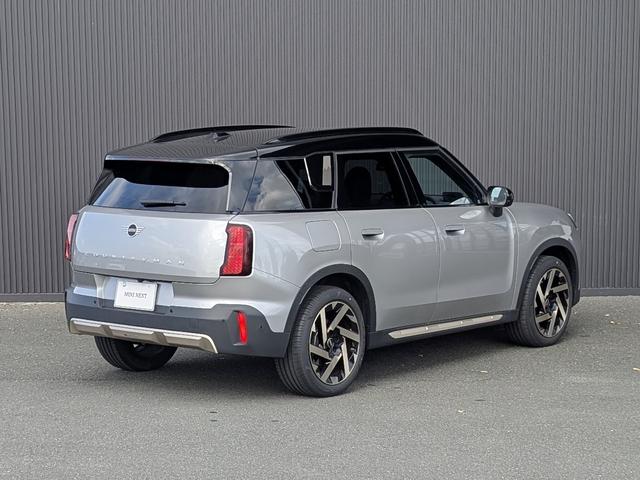 ＭＩＮＩ カントリーマンＤ　フェイバリット・トリム（7枚目）