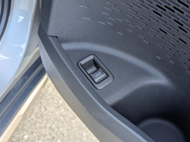 ＭＩＮＩ カントリーマンＤ　フェイバリット・トリム（20枚目）