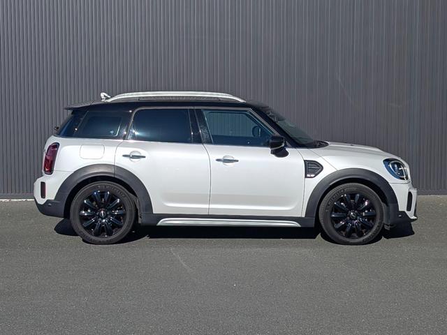 ＭＩＮＩ クーパーＤクロスオーバープレミアム＋Ｐクラシクトリム　モルトブラウンレザー　純正ナビ＋ＣＡＲＰＬＡＹ付（8枚目）