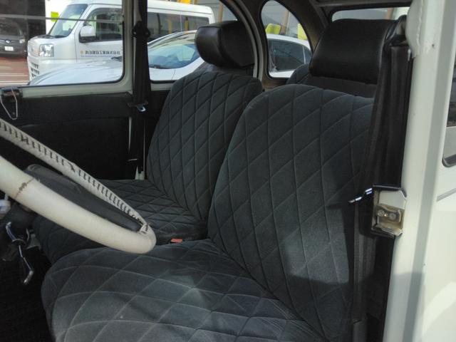 ２ＣＶ６ 　チャールストン　４ＭＴ　正規輸入車　最終製造年式　社外ＣＤデッキ　Ｈ１７年レストア全塗装（12枚目）