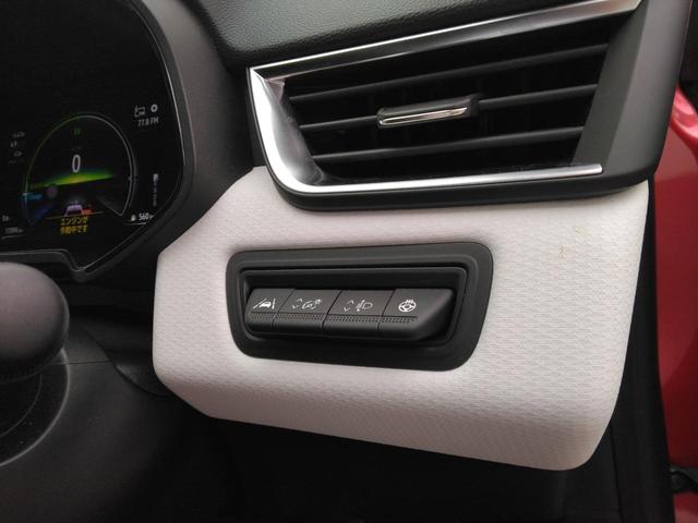 ルーテシア E-テックハイブリッド 0-170km/h対応追従クルコン レーンセンタリングアシスト 先進安全機能 Apple/Androidディスプレイオーディオ Rカメラ 前後ソナー ステアリングヒーター 17AW(17枚目)