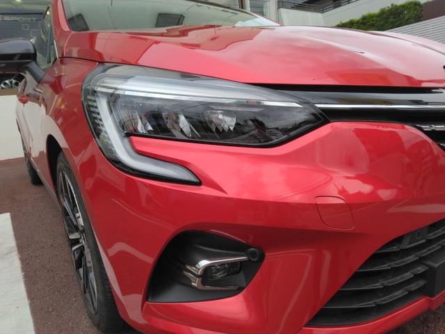 ルーテシア E-テックハイブリッド 0-170km/h対応追従クルコン レーンセンタリングアシスト 先進安全機能 Apple/Androidディスプレイオーディオ Rカメラ 前後ソナー ステアリングヒーター 17AW(34枚目)