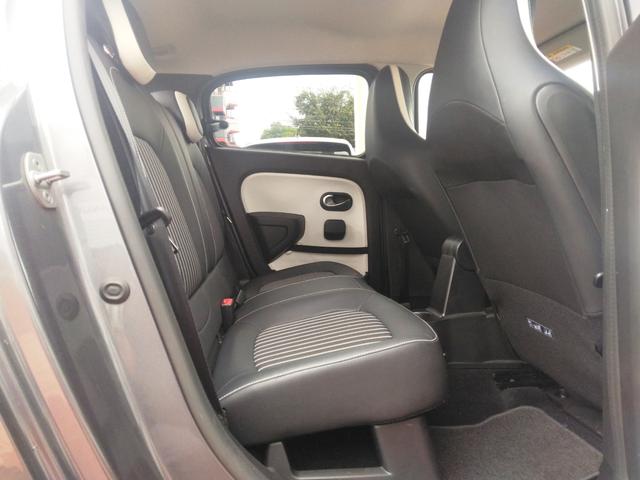 トゥインゴ サンドレ 限定車 16AW ハーフレザーシート シートヒーター Apple/Androidディスプレイオーディオ バックカメラ バックソナー 同色サイドモール(16枚目)