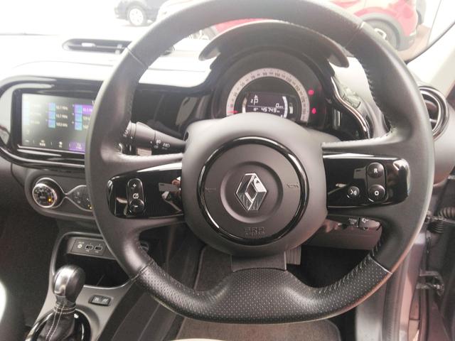 トゥインゴ サンドレ 限定車 16AW ハーフレザーシート シートヒーター Apple/Androidディスプレイオーディオ バックカメラ バックソナー 同色サイドモール(18枚目)