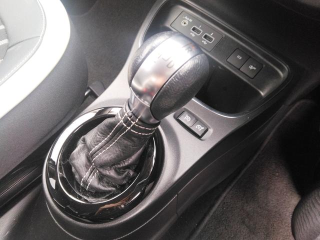 トゥインゴ サンドレ 限定車 16AW ハーフレザーシート シートヒーター Apple/Androidディスプレイオーディオ バックカメラ バックソナー 同色サイドモール(24枚目)