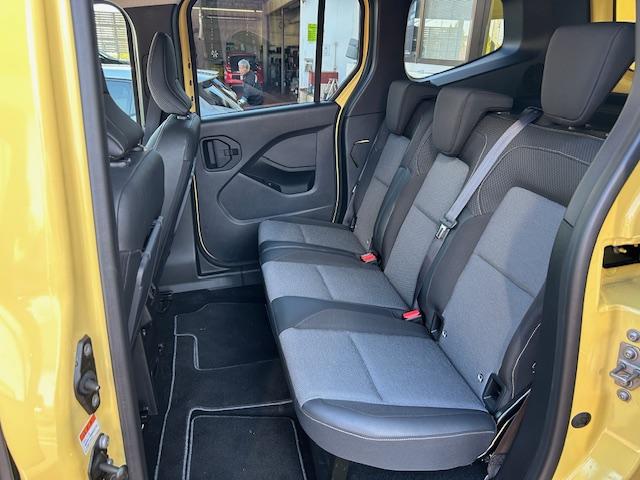 カングー クレアティフ 1.5ターボディーゼル デモUP 両側スライドドア 観音開き 0-170km/h対応追従クルコン Apple/Androidディスプレイオーディオ Rカメラ Rソナー(15枚目)