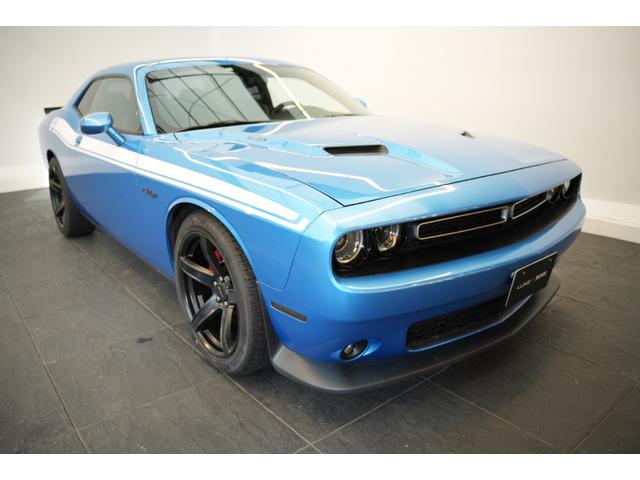 ❤爆買い!❤ Dodge チャレンジャー フロントバンパー リップ