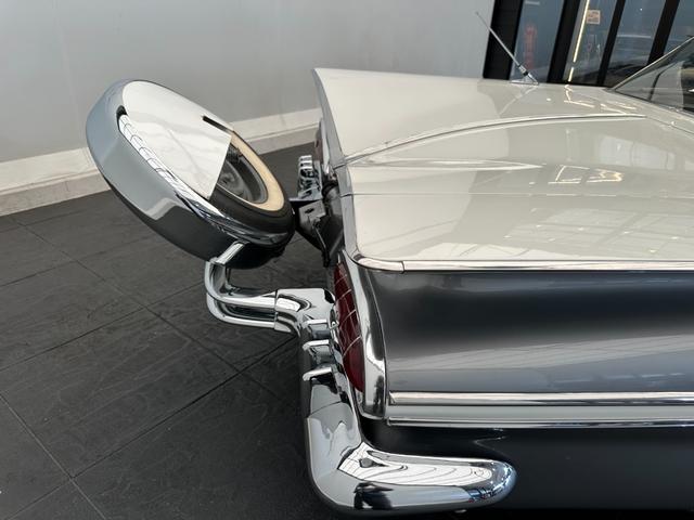 シボレーインパラ 1959y ワイヤーホイール ホワイトリボンタイヤ コラムAT フロントベンチシート(22枚目)