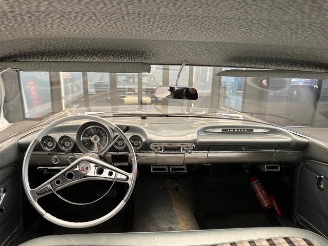 シボレーインパラ 1959y ワイヤーホイール ホワイトリボンタイヤ コラムAT フロントベンチシート(36枚目)