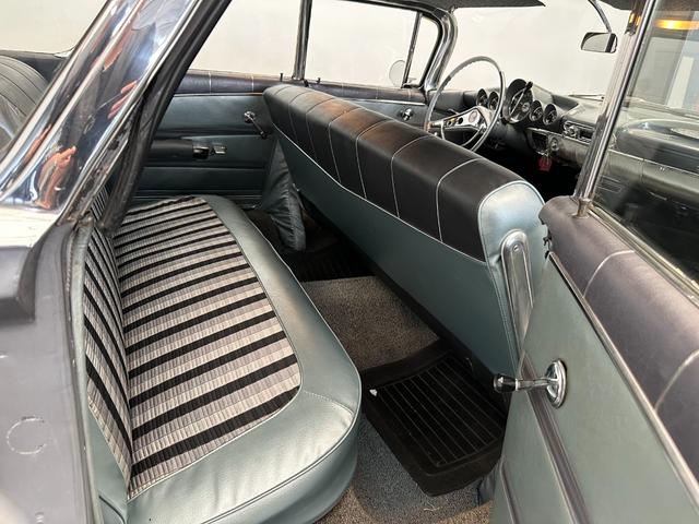 シボレーインパラ 1959y ワイヤーホイール ホワイトリボンタイヤ コラムAT フロントベンチシート(46枚目)