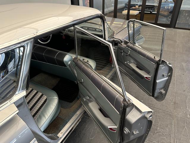 シボレーインパラ 1959y ワイヤーホイール ホワイトリボンタイヤ コラムAT フロントベンチシート(47枚目)