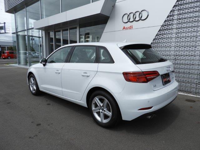 スポーツバック1.4TFSI(4枚目)