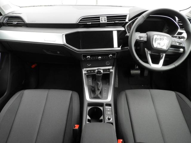 Q3 35TFSIアドバンスド(6枚目)