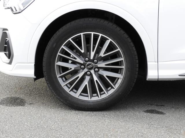 Q3 35TFSI Sライン(7枚目)