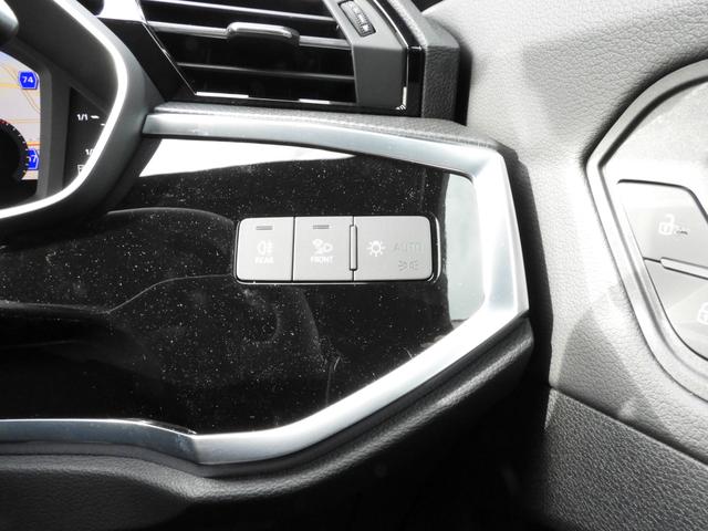 Q3 35TFSI Sライン(16枚目)