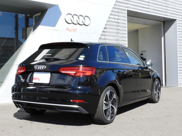 Ａ３ スポーツバック３０ＴＦＳＩ　スポーツ　アウディ認定中古車保証　Ａｕｄｉバーチャルコックピット　アウディサウンドシステム　（１０スピーカー）　アウディドライブセレクト（4枚目）