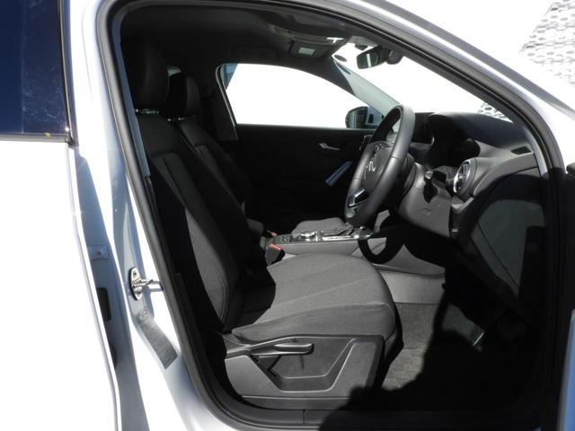 Ｑ２ ３５ＴＤＩアドバンスド　アウディ認定中古車保証　ＭＭＩナビゲーションシステム　テクノロジーパッケージ　コンビニエンス＆アシスタンスパッケージパッケージ（9枚目）