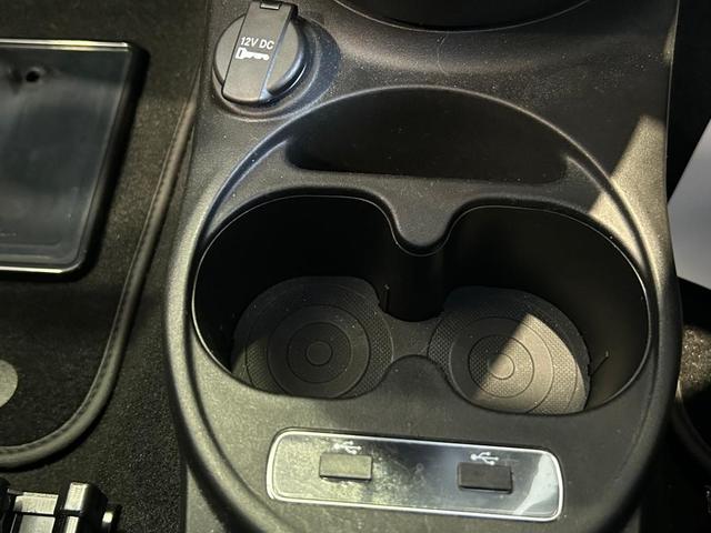 アバルト595 コンペティツィオーネ 禁煙車/認定中古車保証/ETC/ドライブレコーダー/バックカメラ/ディーラー整備(18枚目)