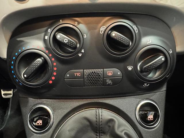 マニュアルエアコンになります。