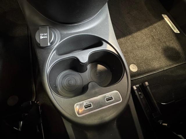 �t�r�a���͒[�q�B