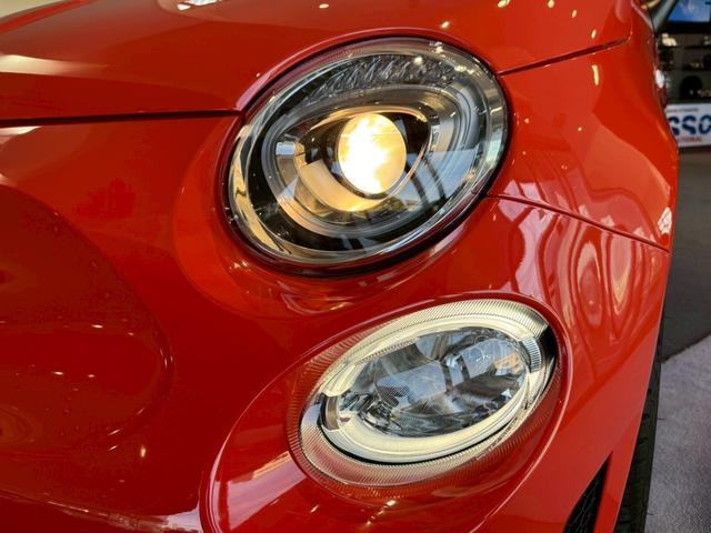 アバルト695 コンペティツィオーネ 新車保証継承 ワンオーナー ディーラー整備 AppleCarPlay ブレンボキャリパー(31枚目)