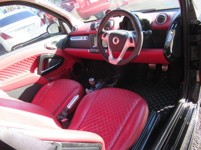 スマートフォーツークーペ ＢＲＡＢＵＳ　エクスクルーシブ　社外ナビＢカメラ地デジＥＴＣ下取り車（10枚目）