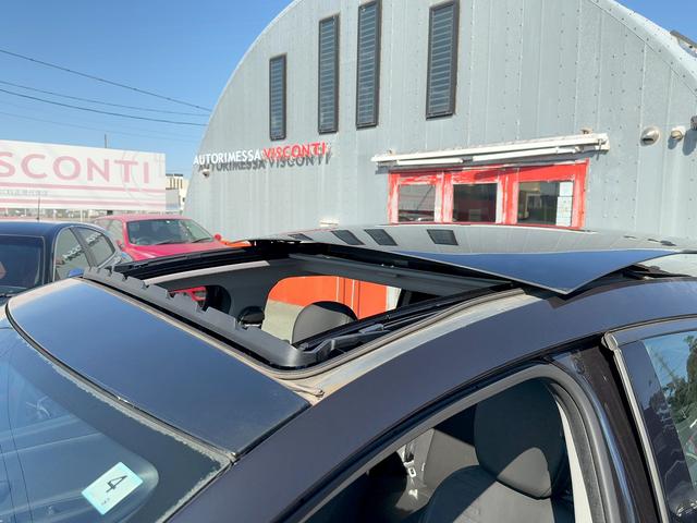 イプシロン ベースグレード　新車並行輸入車　ランチア　イプシロン　ＰＬＡＴＩＮＡ　５速ＡＴ　ガラスサンルーフ　ハーフレザーシート　純正１６インチアルミホイール　社外ナビ　フロントドライブレコーダー　バックカメラ（26枚目）