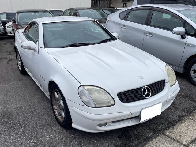 ＳＬＫ ＳＬＫ２３０コンプレッサー　ポータブルメモリーナビワンセグＴＶ　ブラックレザーシート　シートヒーター　ＥＴＣ　純正アルミホイール（2枚目）