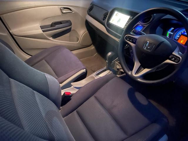 インサイト G 純正HDDナビ地ワンセグTV バックカメラ ビルトインETC(5枚目)