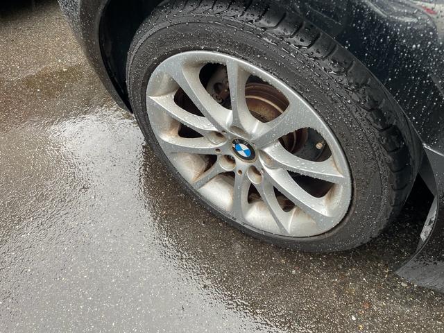 Ｚ４ ロードスター２．５ｉ　カロッツェリアＨＤＤナビ　レッドレザーシート　ＥＴＣ　純正アルミホイール（3枚目）