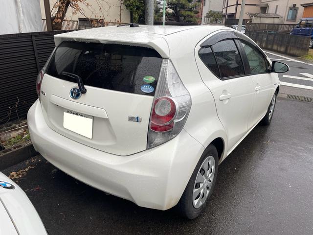 アクア Ｓ　ストラーダメモリーナビ地デジＴＶ　バックカメラ　ＥＴＣ（2枚目）