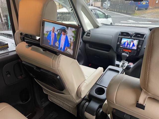 セレナ ハイウェイスター　Ｓ－ハイブリッド　純正メモリーナビ地デジＴＶ　バックカメラ　両側電動スライドドア　アイドリングストップ　ドライブレコーダー　ＥＴＣ　リアモニター（14枚目）
