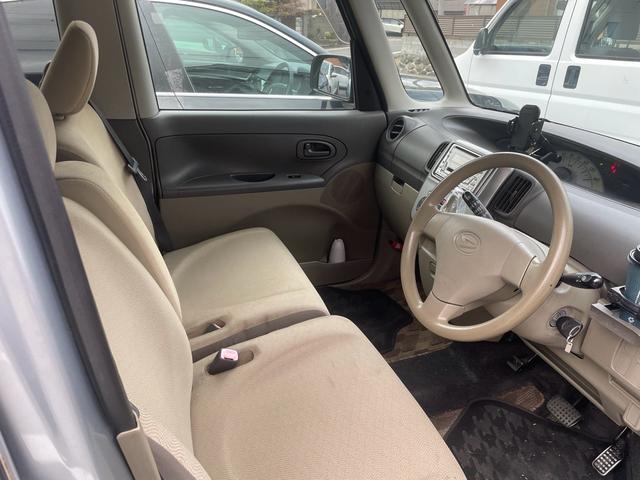 タント Ｌ　スライドドア　キーレス　ＣＤＭＤステレオ　フロントベンチシート（6枚目）