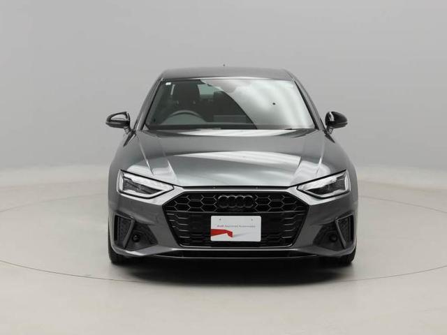 ３５ＴＦＳＩ　Ｓライン　元当社内使用車　黒ハーフレザースポーツシート（前席電動・ヒーター付き）　全周囲カメラ　前後コーナーセンサー　マトリクスＬＥＤライト　１８インチアルミ　レーダークルコン　サイドアシスト　レーンキープ(2枚目)