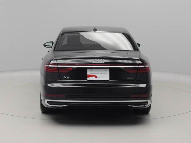 A8 60TFSI eクワトロ 元デモカー コンフォートPKG パノラマサンルーフ 20インチアルミ 黒本革シート(ベンチレーション・マッサージ機能) 全周囲カメラ B&O3Dサウンド 四輪操舵 デジタルマトリクスLEDヘッドライト(5枚目)