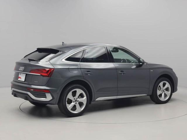 Ｑ５スポーツバック ４０ＴＤＩクワトロ　Ｓライン　２０インチアルミ　黒ハーフ革スポーツシート（前席電動・ヒーター付き）　全周囲カメラ　電動リヤゲート　レーダークルコン　前後軽減ブレーキ　マトリクスＬＥＤライト　前後コーナーセンサー　レーンキープ　ナビ（4枚目）