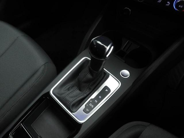 マニュアルモード付７速トランスミッション