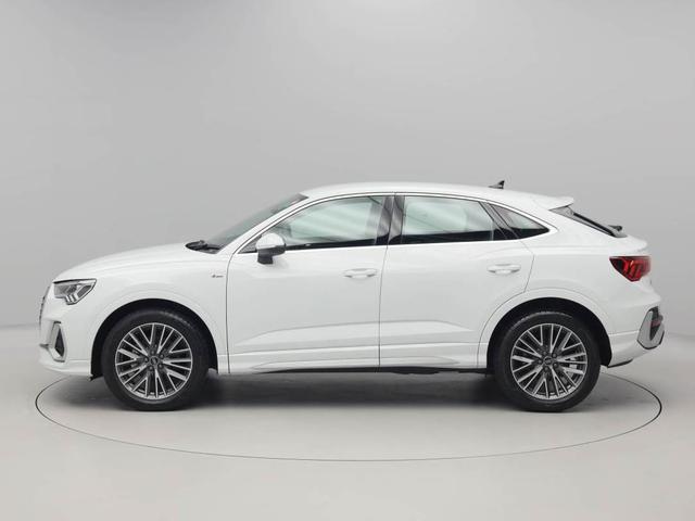 Ｑ３スポーツバック ３５ＴＦＳＩ　Ｓライン　元当社デモカー　黒革スポーツシート（前席電動・ヒーター付き）　１９インチアルミ　ＬＥＤヘッドライト　電動リヤゲート　全周囲カメラ　レーダークルコン　バーチャルコクピット　ナビ　スマホインターフェース（3枚目）