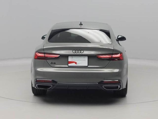 �S���̓J�����t���d�������Q�[�g