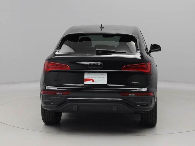 Ｑ５スポーツバック ４０ＴＤＩクワトロ　Ｓライン　元当社デモカー　ブラックスタイリング　Ｂ＆Ｏサウンド　２０インチアルミ　黒ハーフ革シート（前後席ヒーター付き・前席電動）　ステアリングヒーター　全周囲カメラ　電動リヤゲート　レーダークルコン　ナビＴＶ（5枚目）