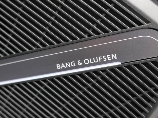 Ｑ５スポーツバック ４０ＴＤＩクワトロ　Ｓライン　元当社デモカー　ブラックスタイリング　Ｂ＆Ｏサウンド　２０インチアルミ　黒ハーフ革シート（前後席ヒーター付き・前席電動）　ステアリングヒーター　全周囲カメラ　電動リヤゲート　レーダークルコン　ナビＴＶ（12枚目）