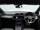 Ｑ３ ３５ＴＦＳＩ　Ｓライン　元デモカー　黒革スポーツシート（前席電動・ヒーター付き）　１９インチアルミ　ＬＥＤヘッドライト　電動リヤゲート　全周囲カメラ　前後ソナー　レーダークルコン　スマホインターフェース　プライバシーガラス（8枚目）