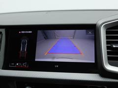 ���ӥ塼����������Υ����ʡ����󥵡��դ� 7