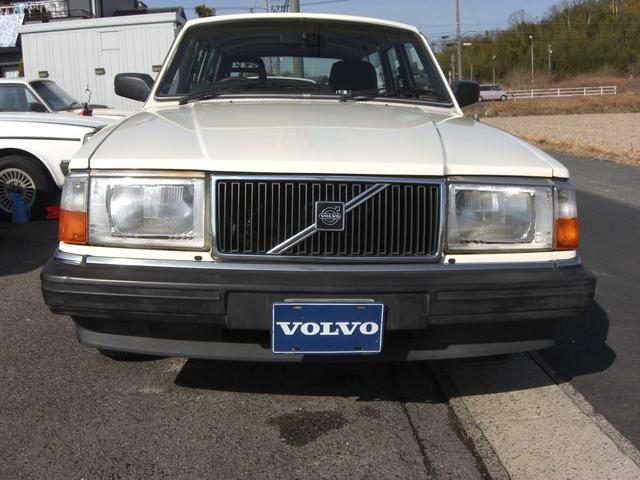 ２４０ワゴン ２４０ＧＬエステート　純正ボーンホワイト（4枚目）